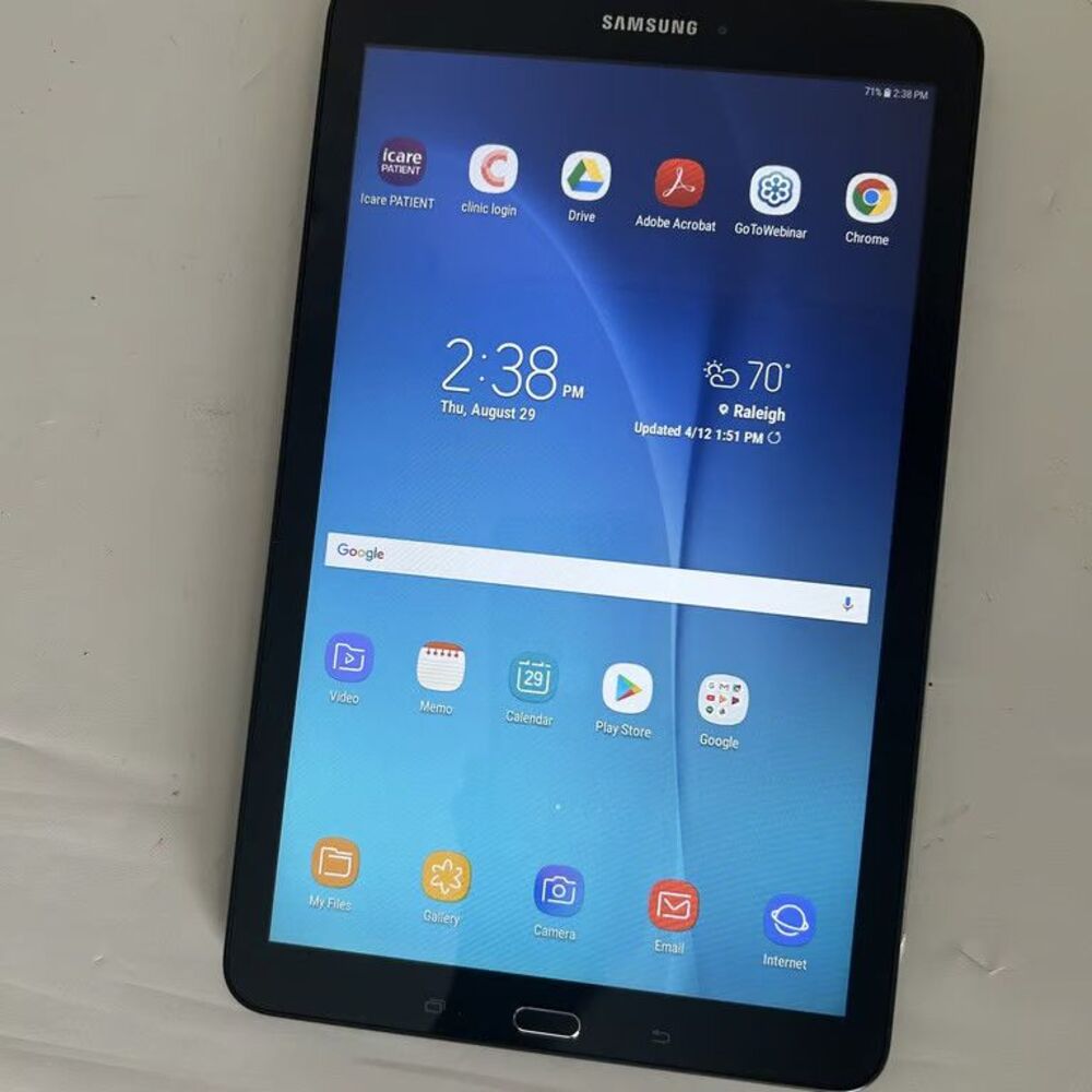Samsung Galaxy Tab E 9.6" 16GB WiFi Tablet SM-T560NU Black Pre-Owned Size 9.6 in